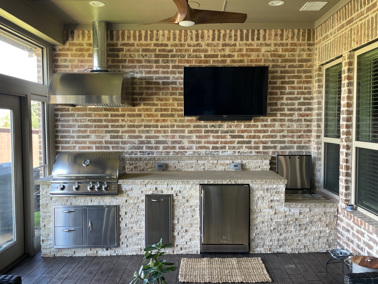 Argyle TX outdoor kitchen