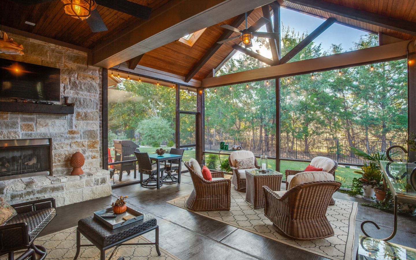 screened in porches near me