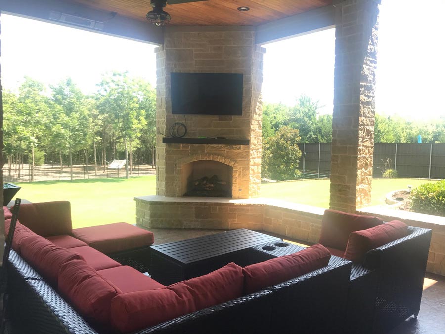 this-outdoor-fireplace-is-the-perfect-gathering-spot