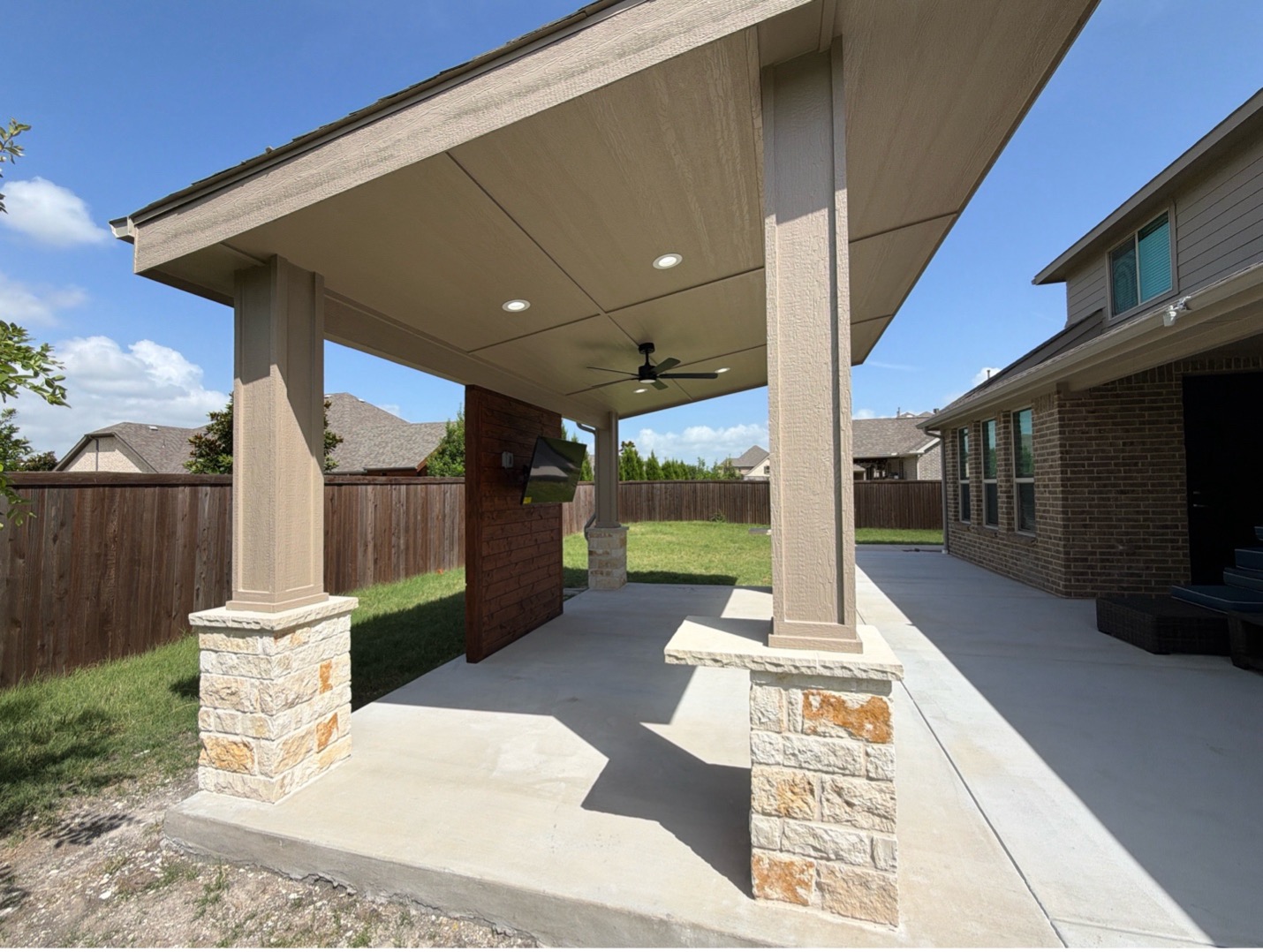 alternate angle of new cabana in Sunnyvale TX