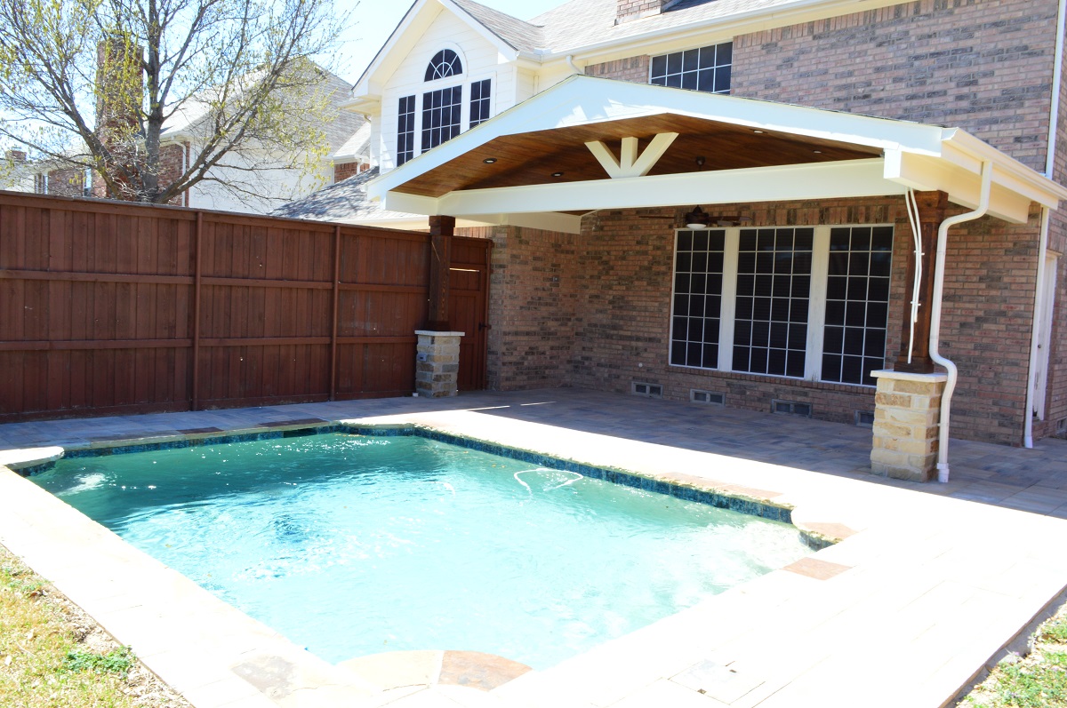 Irving TX Poolside Covered Patio Designs