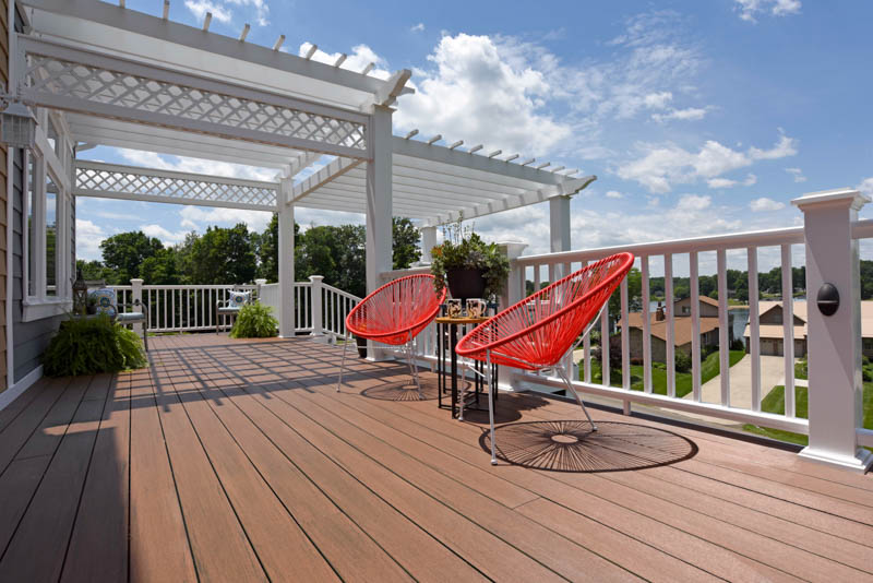 Deck with Pergola