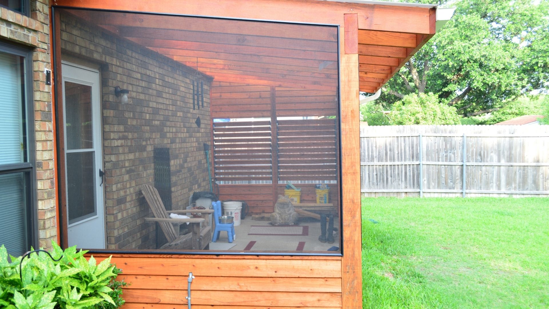 custom screened porch installers