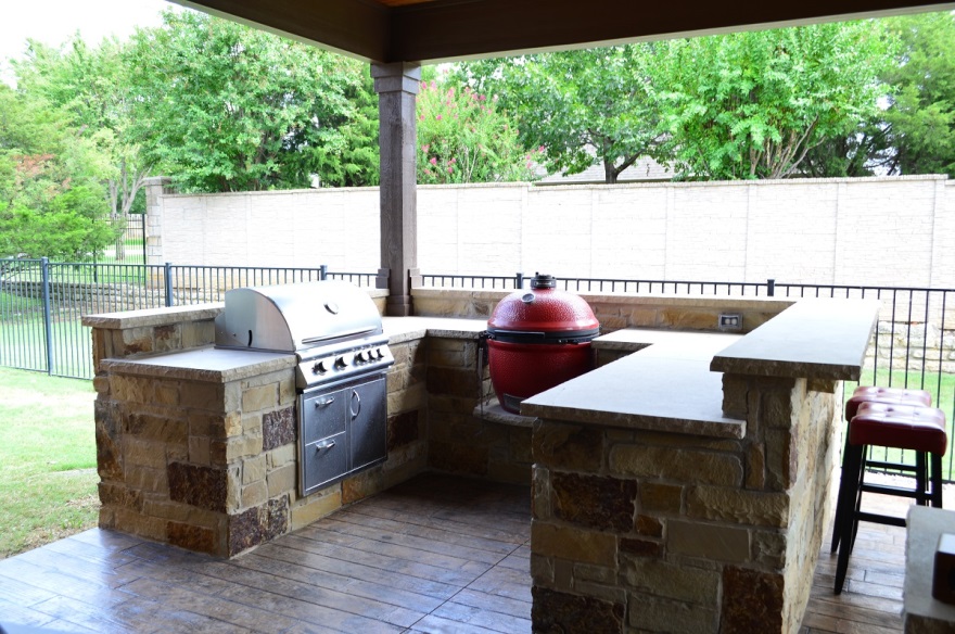 Archadeck of Northeast Dallas-Southlake, your outdoor kitchen builder.