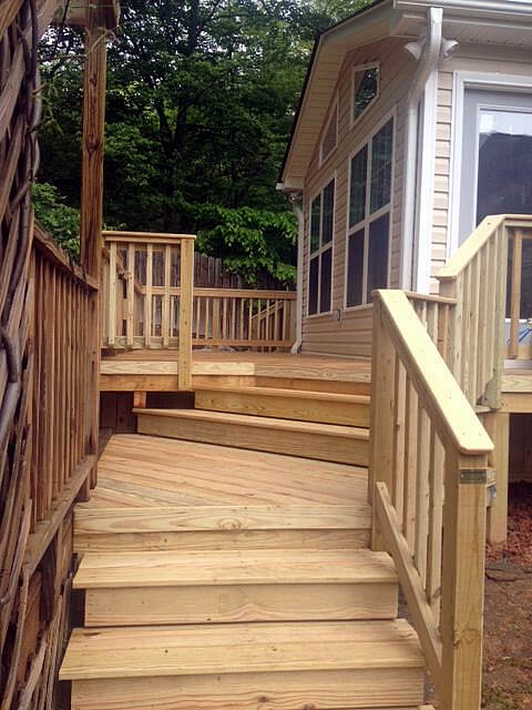 Lewisville deck and sunroom addition