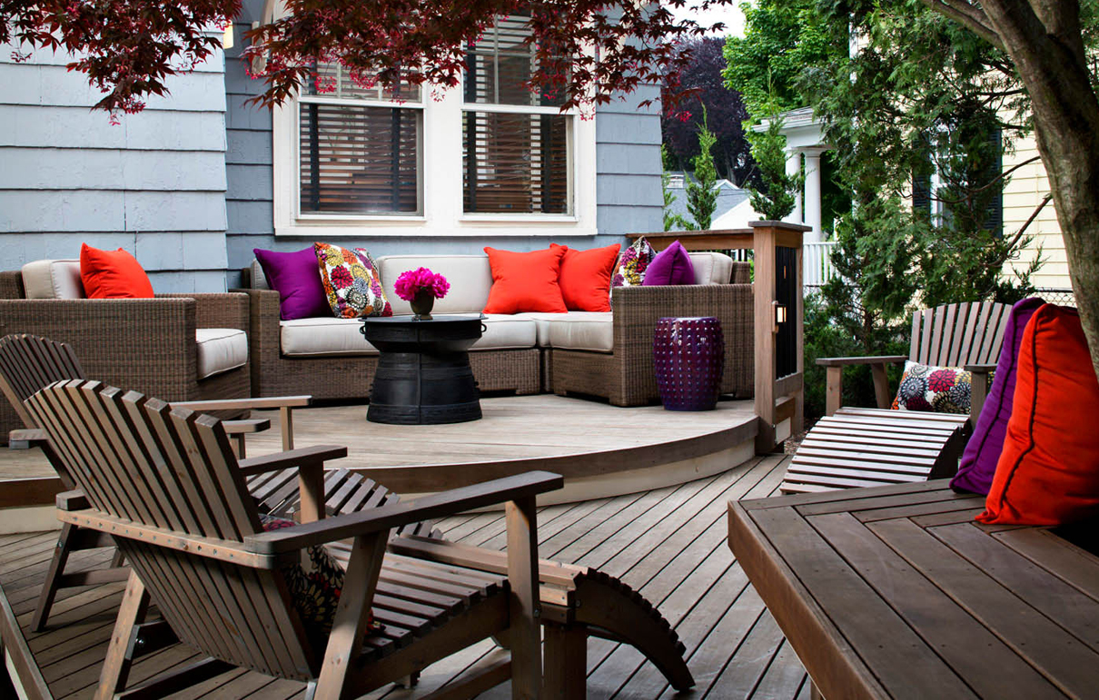 What do you call an outdoor living room?