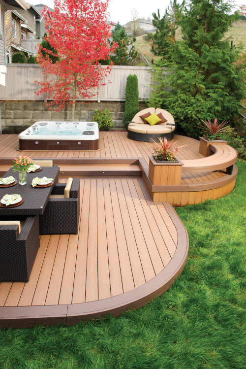 curved deck accent