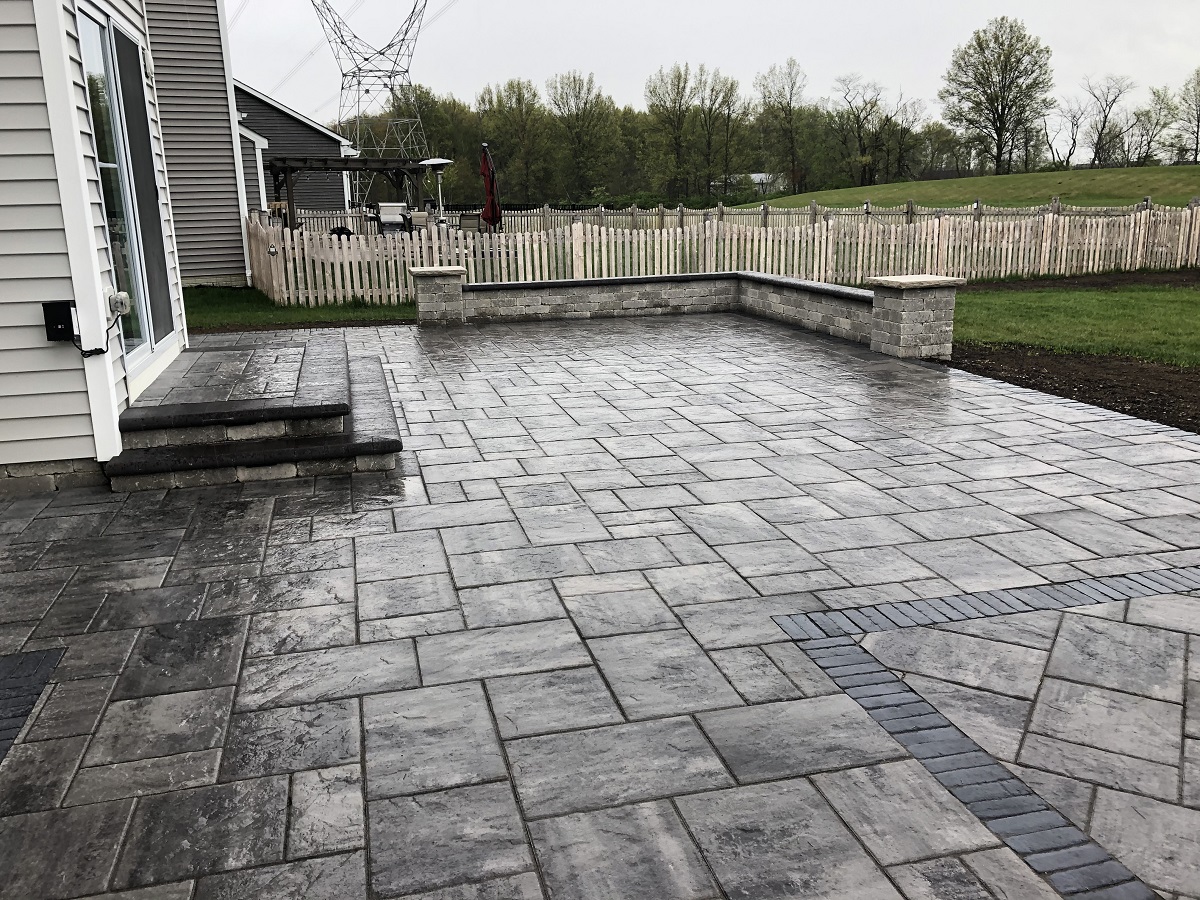 Custom Patio and Hardscape