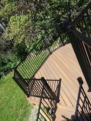 Composite deck with black railing