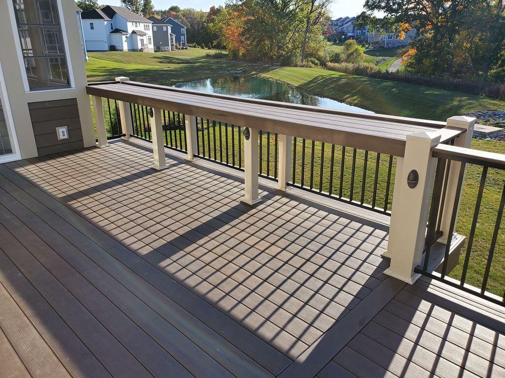 a custom deck with railing 