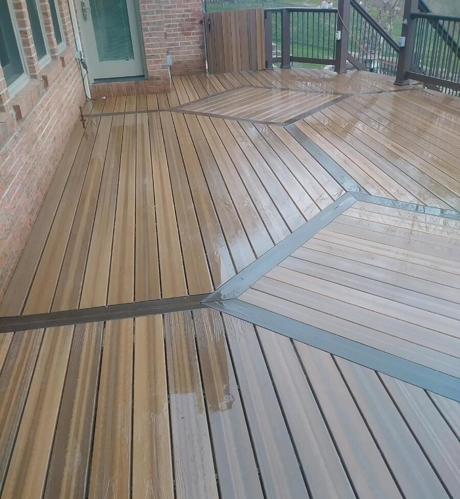 New second story deck