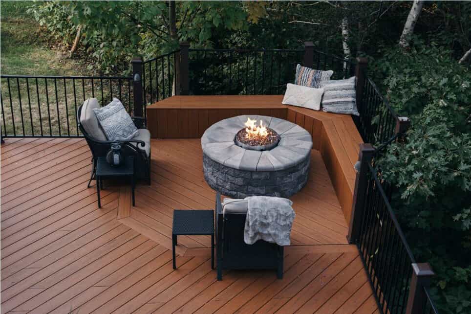 Deck with built in fire pit