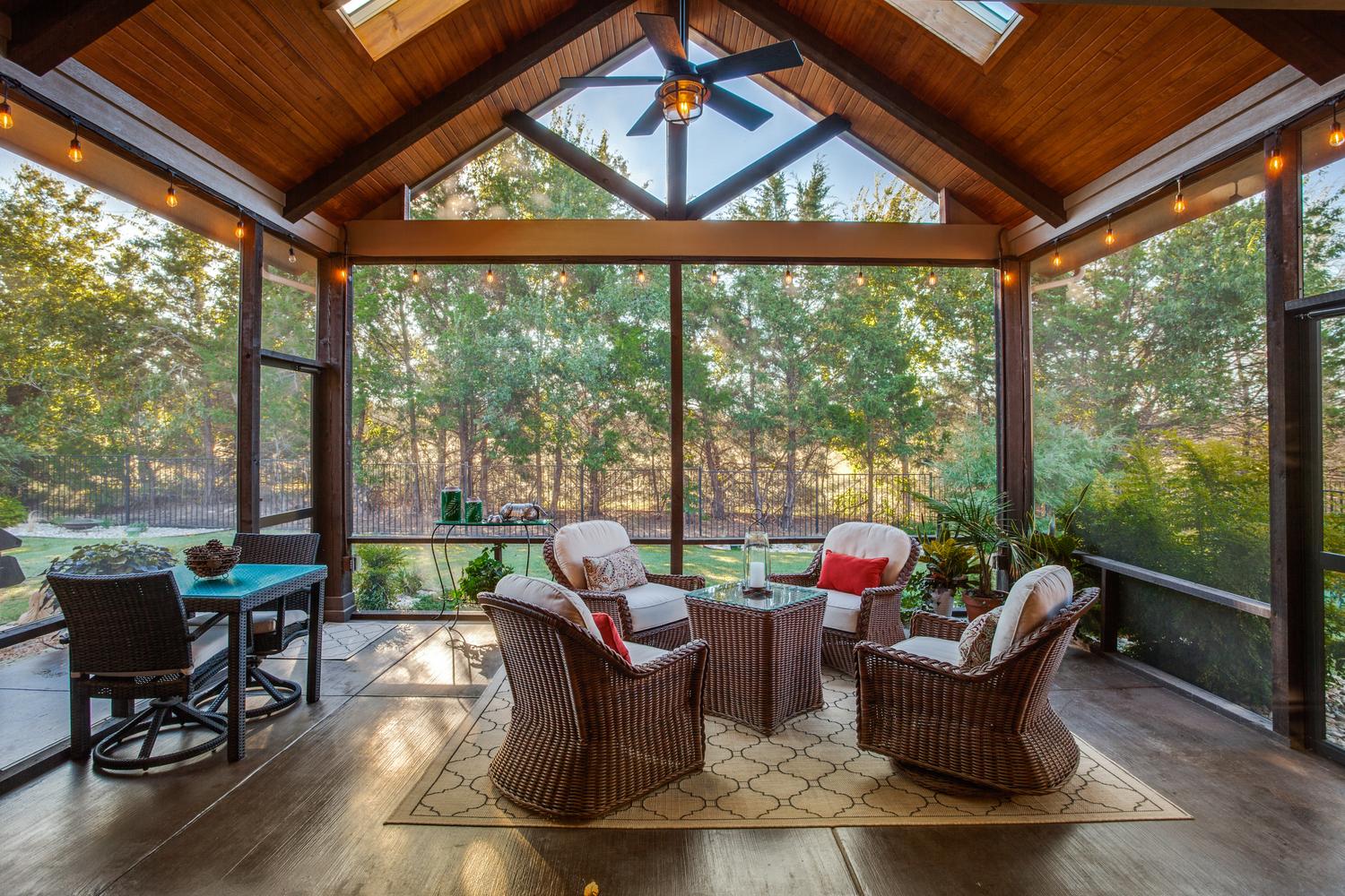 screened porch