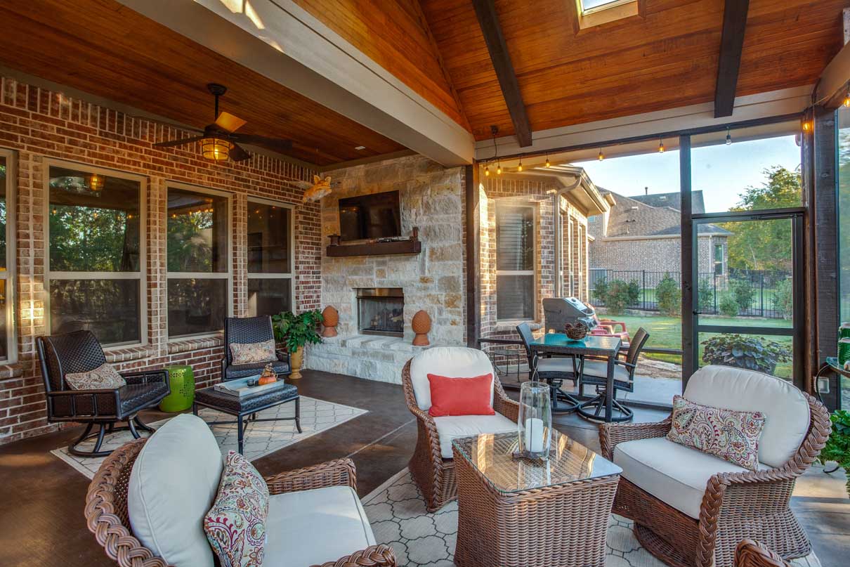 San Antonio screened in porch, fireplace with hearth