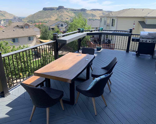 outdoor living space
