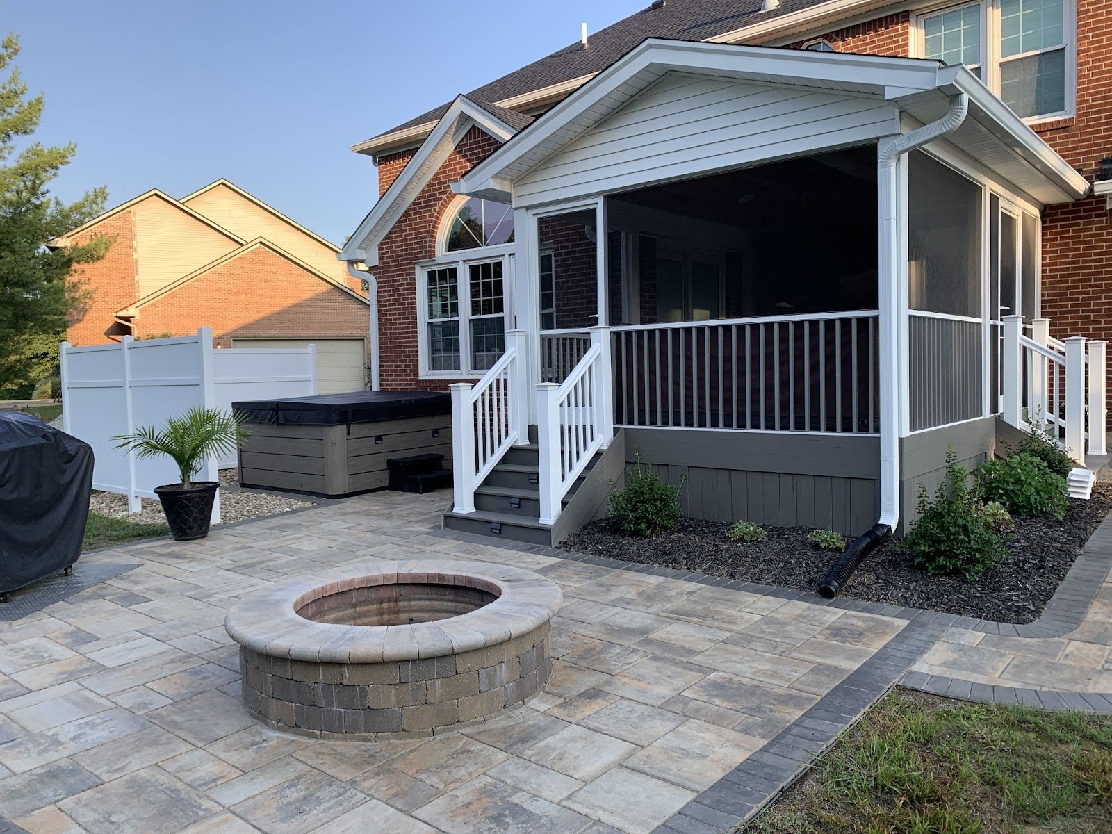 custom hardscape and patio in Thornton