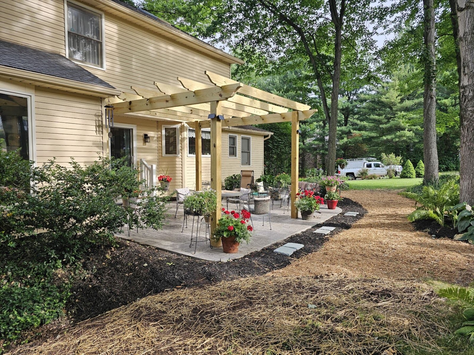 pergola in Thornton